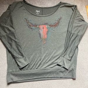 Women’s Wrangler Rock 47  U Neck long sleeve Size Large shirt